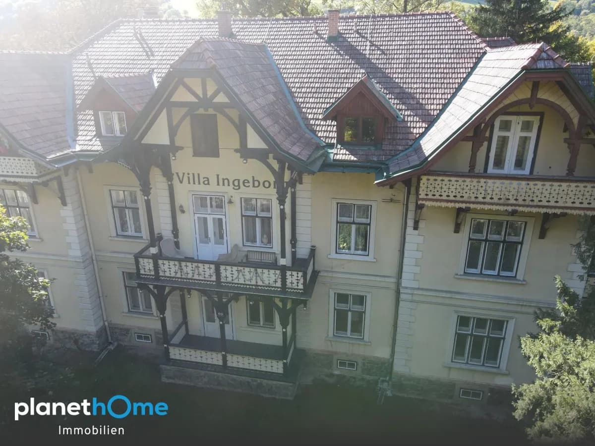 1-Zimmer-Wohnung mieten in Neunkirchen – 62 m², € 835