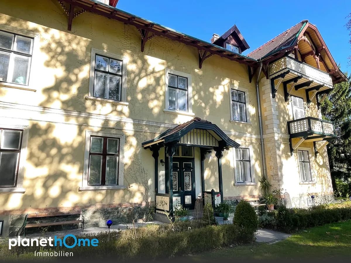 1-Zimmer-Wohnung mieten in Neunkirchen – 62 m², € 835 – Bild 2 von 19