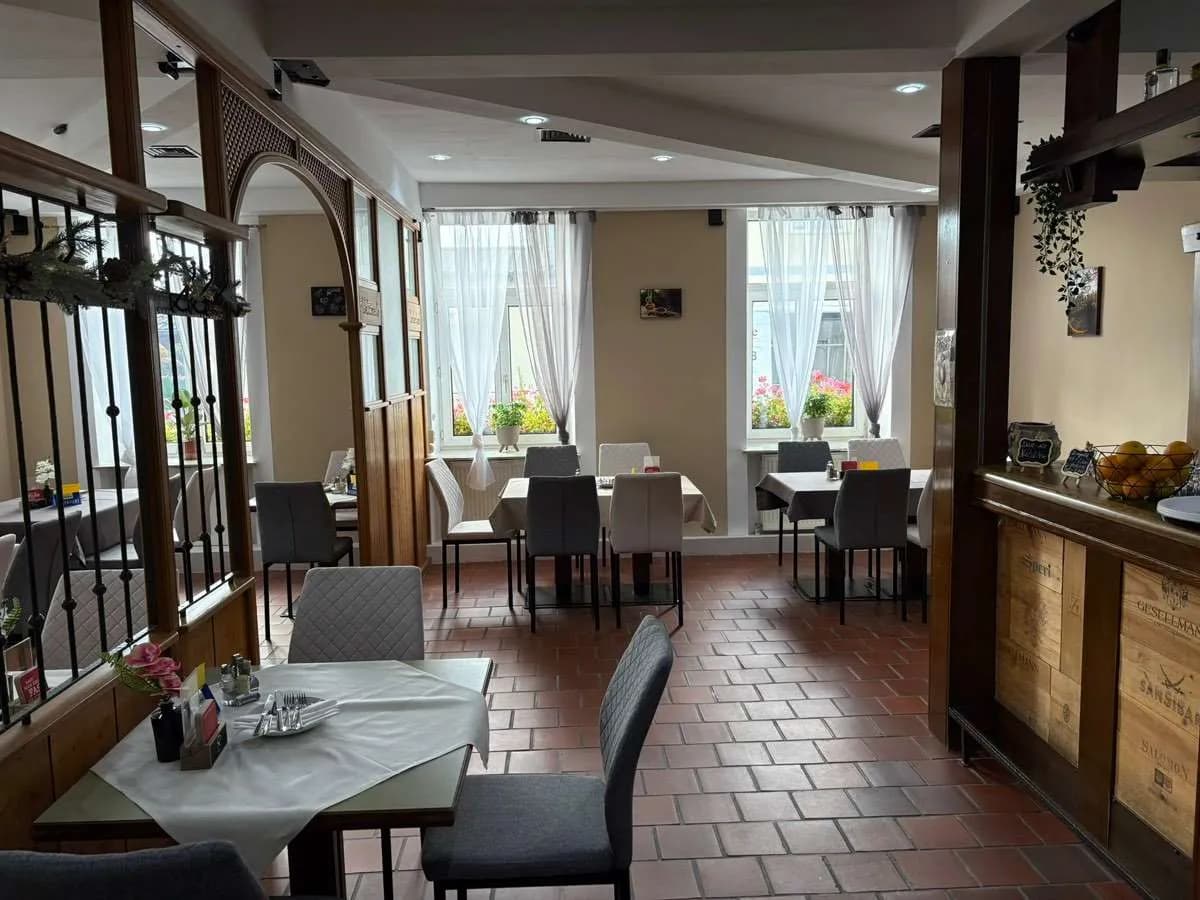Gewerbeimmobilie mieten in Melk – 300 m², € 123 – Bild 3 von 14