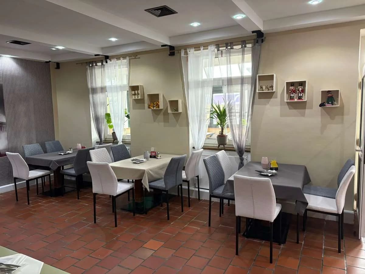 Gewerbeimmobilie mieten in Melk – 300 m², € 123 – Bild 5 von 14