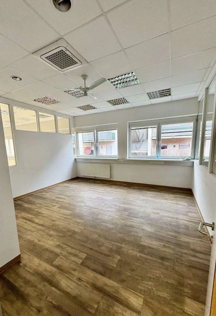 5-Zimmer-Gewerbeimmobilie mieten in Graz – 274 m², € 7 – Bild 2 von 15