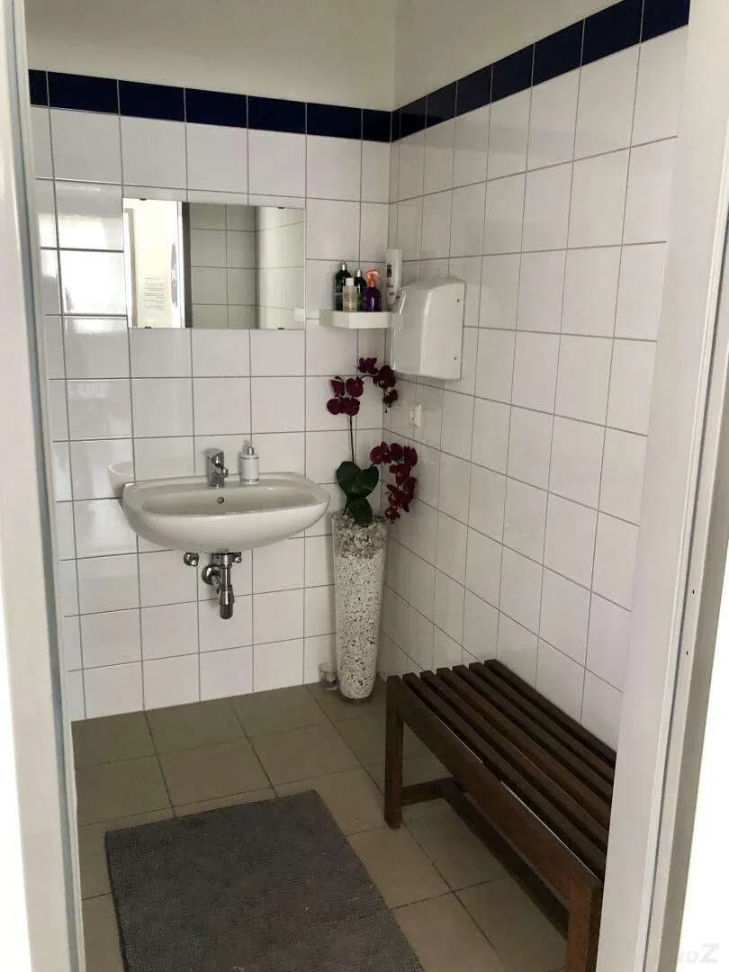 5-Zimmer-Gewerbeimmobilie mieten in Graz – 274 m², € 7 – Bild 13 von 15