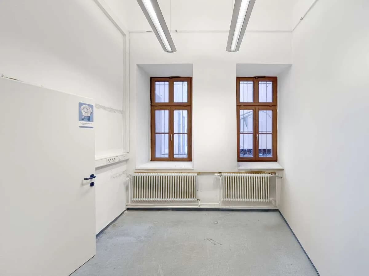 8-Zimmer-Gewerbeimmobilie kaufen in Wien – 294 m², € 738.000 – Bild 8 von 10