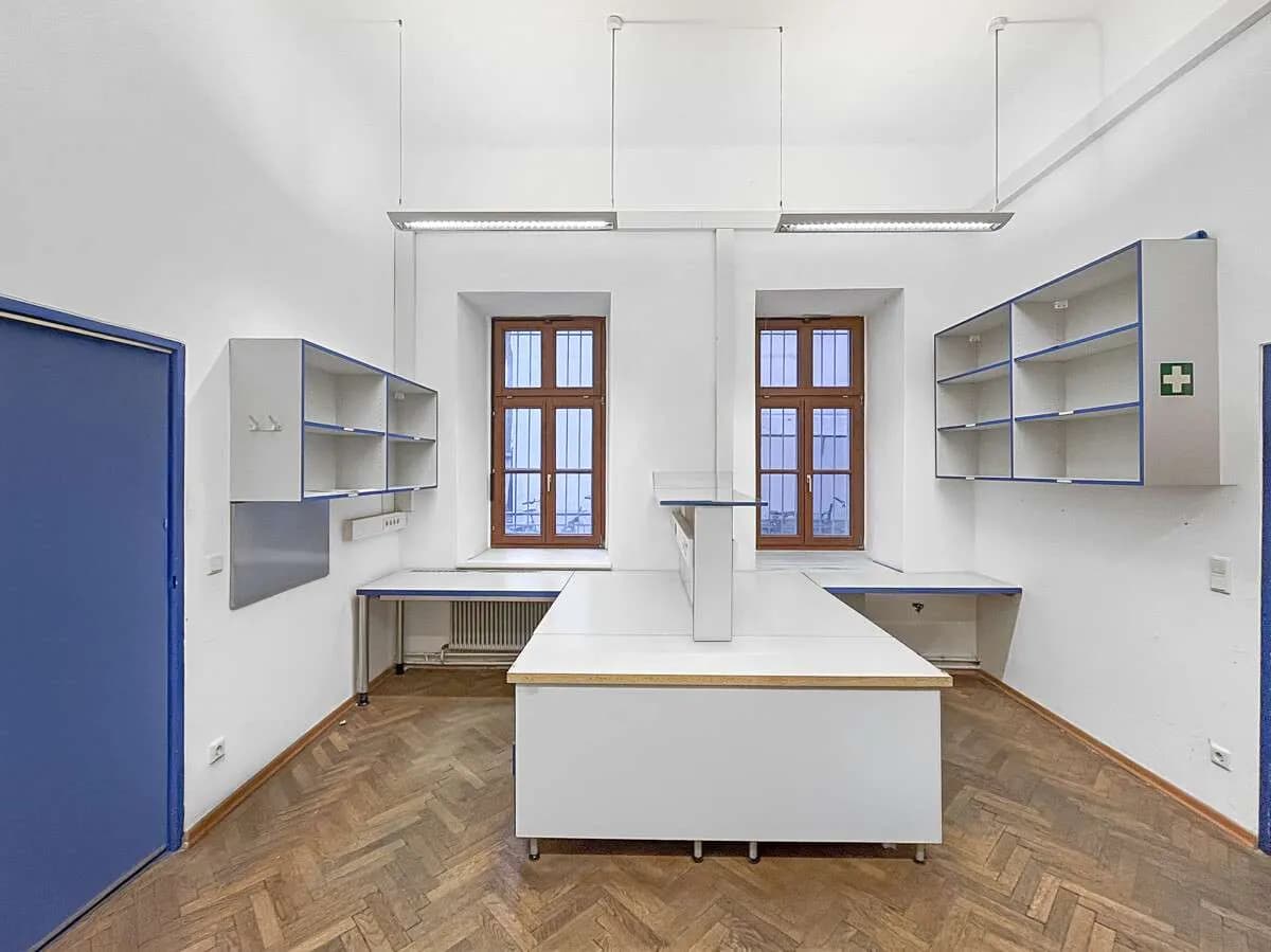 8-Zimmer-Gewerbeimmobilie kaufen in Wien – 294 m², € 738.000 – Bild 9 von 10