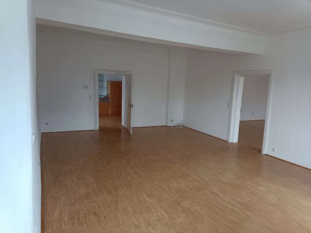 4-Zimmer-Wohnung mieten in Gmunden – 117 m², € 1.300 – Bild 2 von 15