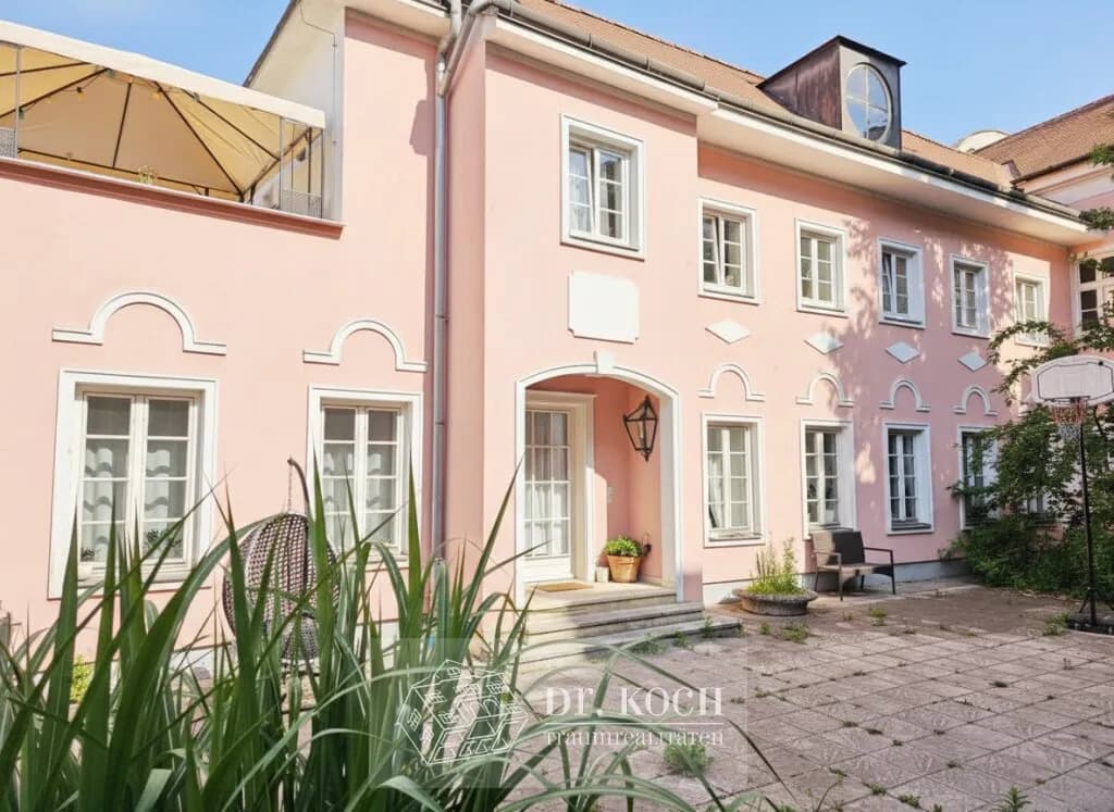 6-Zimmer-Wohnung mieten in Korneuburg – 220 m², € 2.096