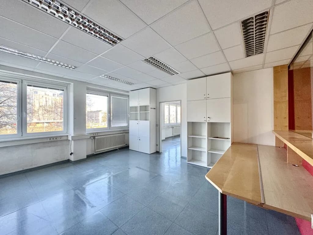 10-Zimmer-Gewerbeimmobilie kaufen in Wien – 580 m², € 1.390.000 – Bild 3 von 16