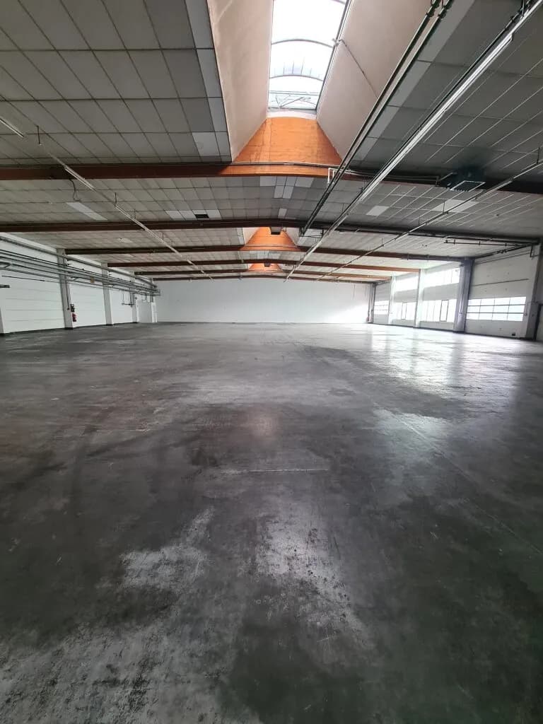 Gewerbeimmobilie kaufen in Wiener Neustadt Land – 3 320 m², € 4.814.000 – Bild 14 von 16