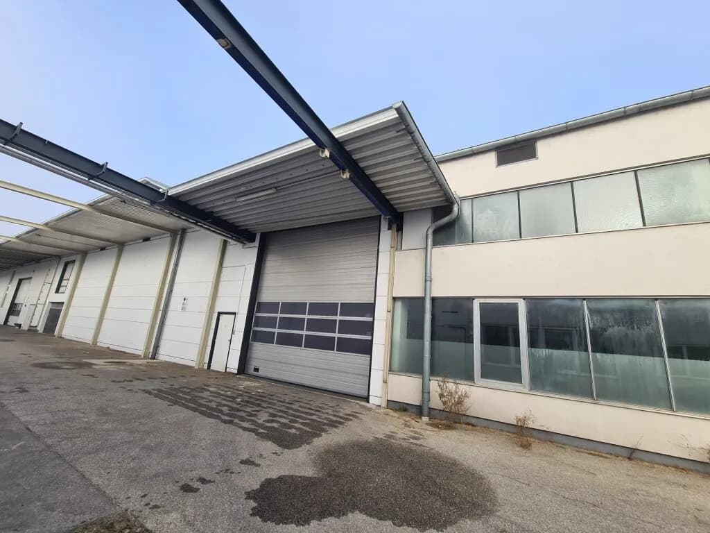 Gewerbeimmobilie kaufen in Wiener Neustadt Land – 3 320 m², € 4.814.000 – Bild 15 von 16