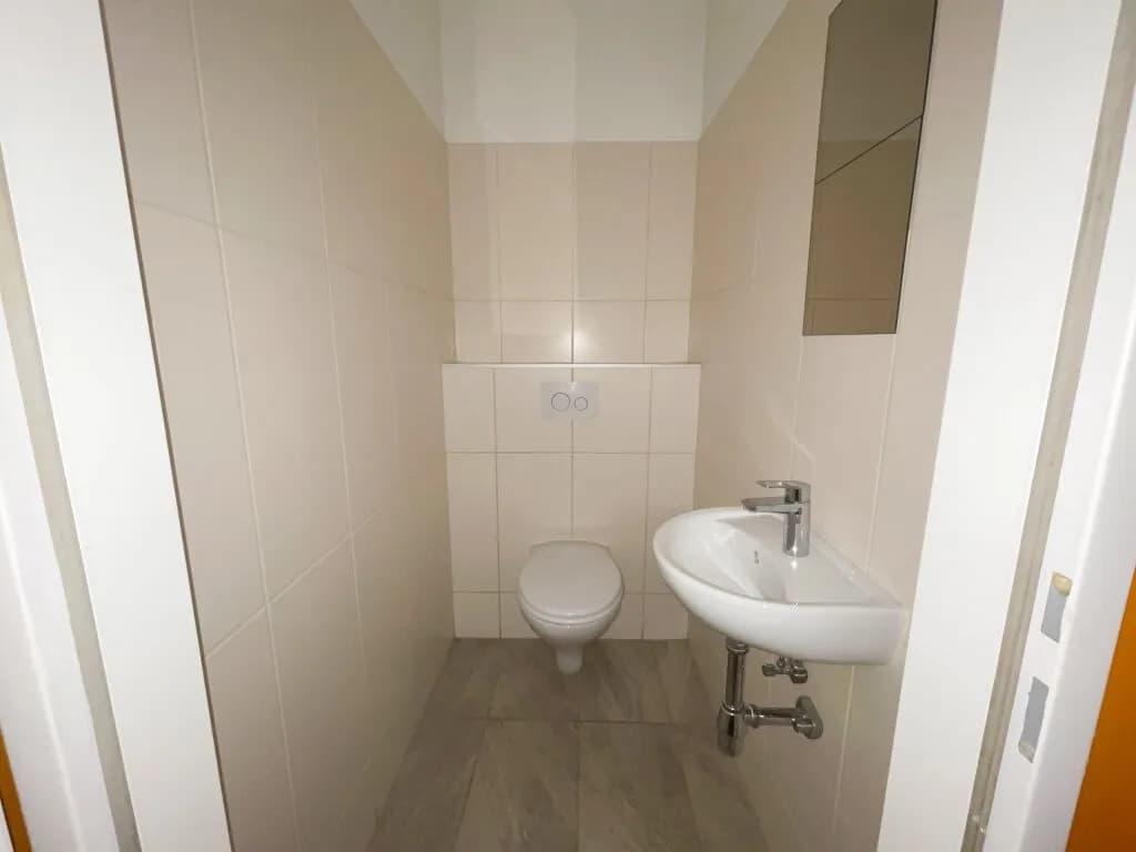 4-Zimmer-Gewerbeimmobilie kaufen in Wien – 90 m², € 215.000 – Bild 16 von 17