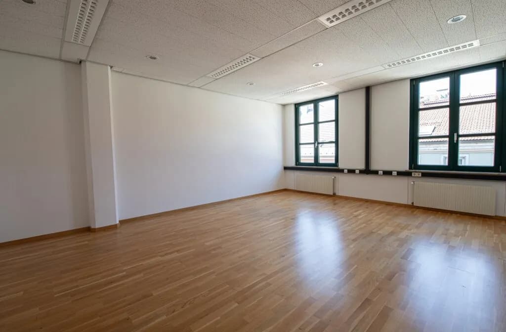 Gewerbeimmobilie mieten in Klagenfurt – 281 m², € 10