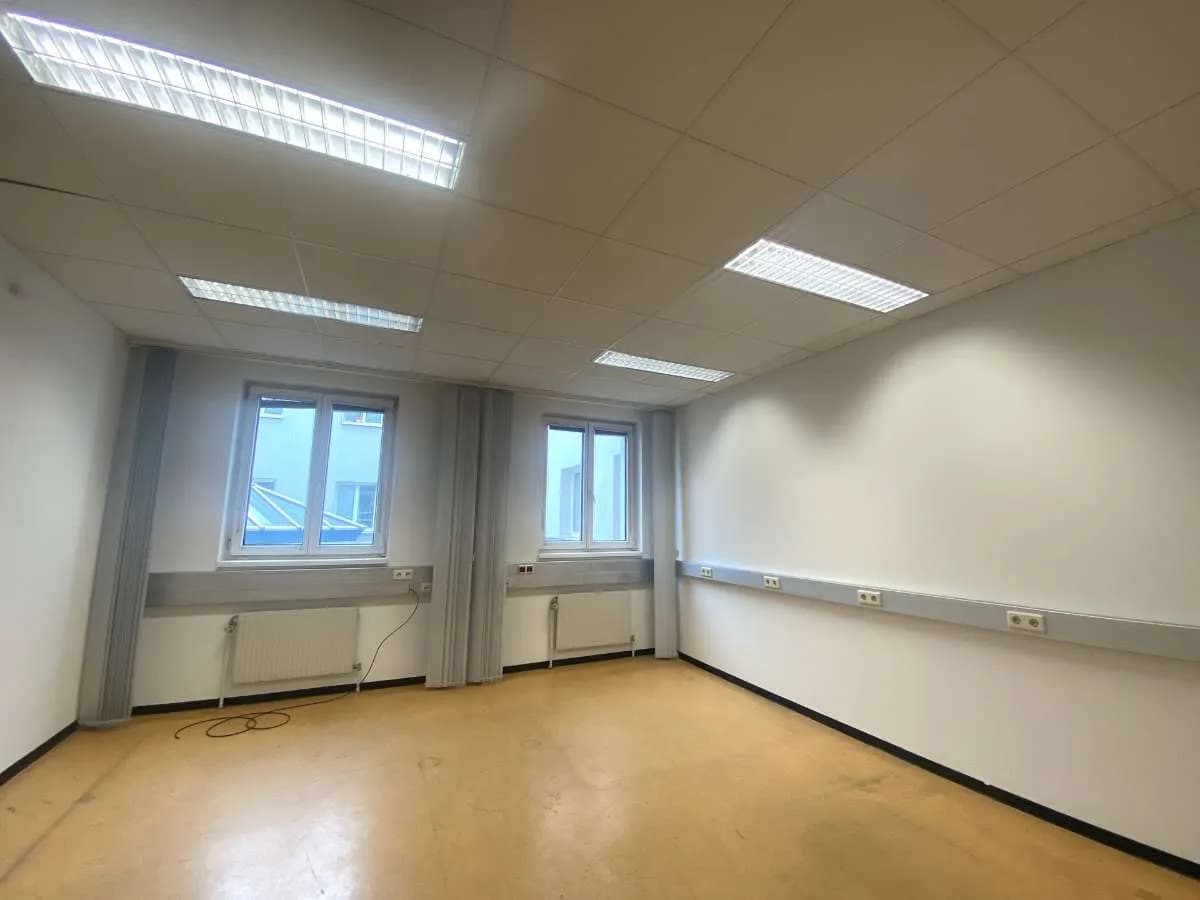 Gewerbeimmobilie mieten in Wien – 565 m², € 6.168 – Bild 7 von 12