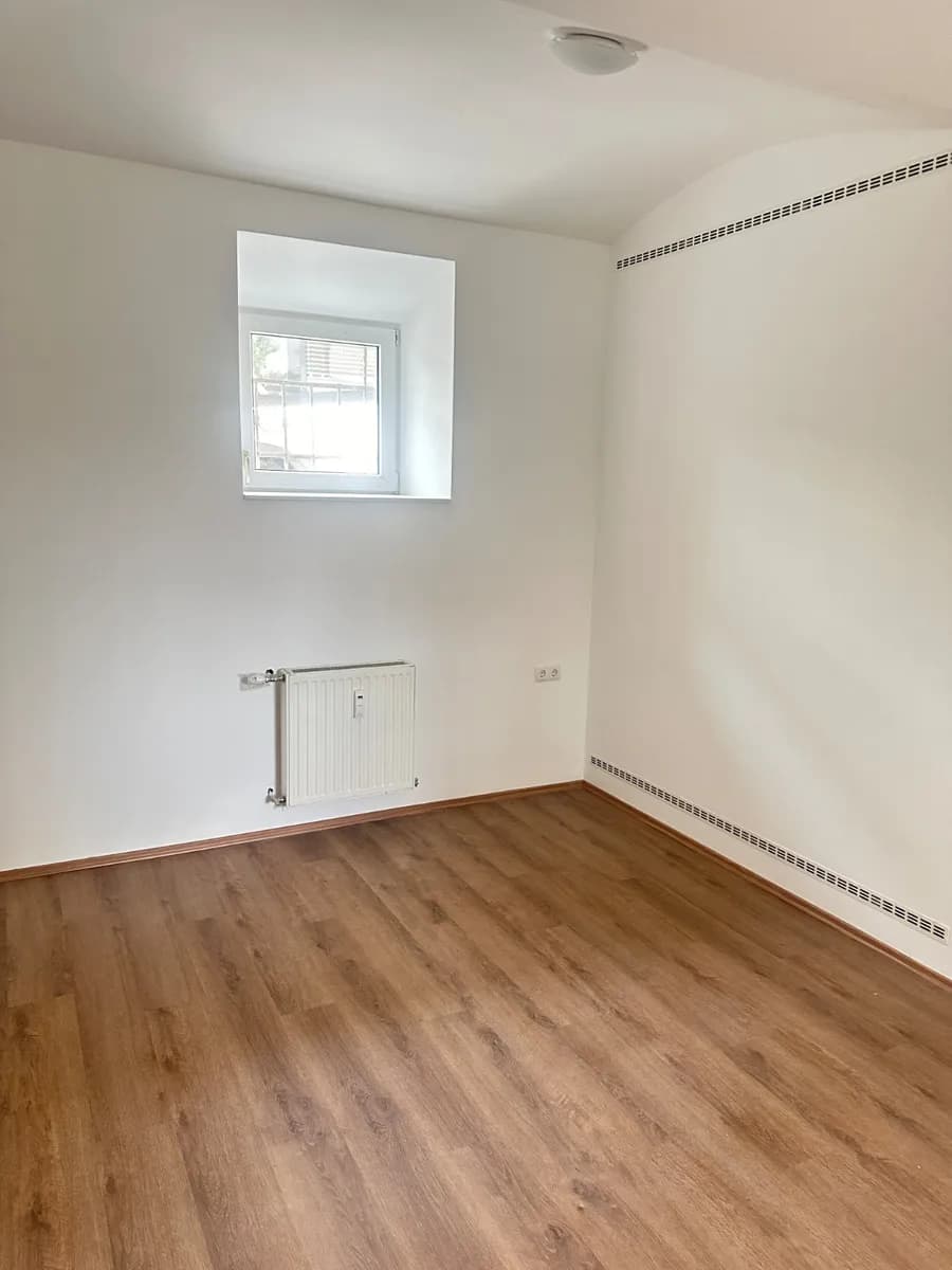 12-Zimmer-Gewerbeimmobilie kaufen in Graz – 302 m², € 799.000 – Bild 15 von 17