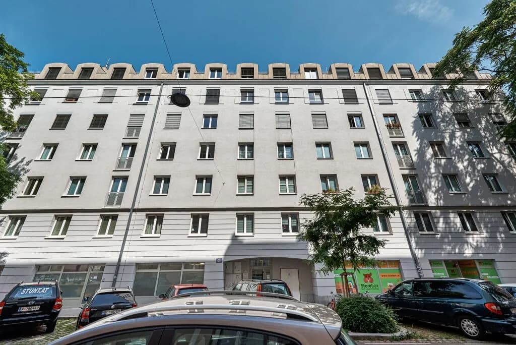 Gewerbeimmobilie kaufen in Wien – 390 m², € 897.000