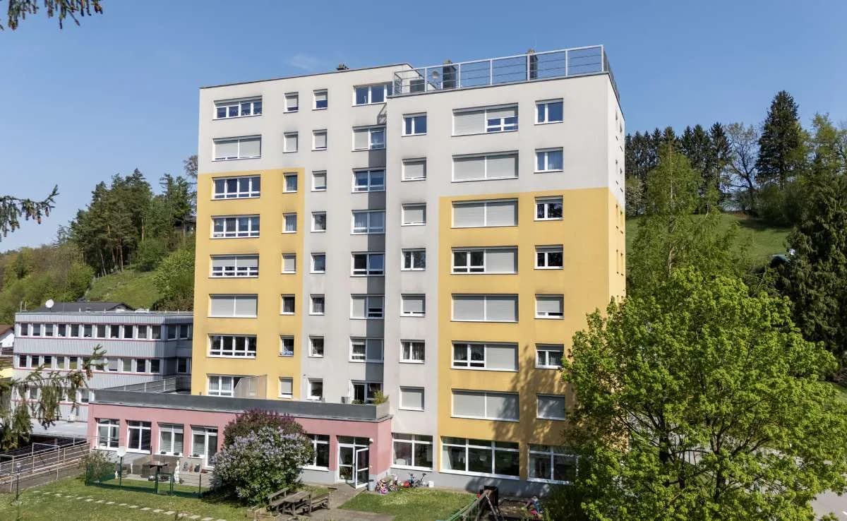 3-Zimmer-Wohnung mieten in Gmunden – 84,4 m², € 1.094