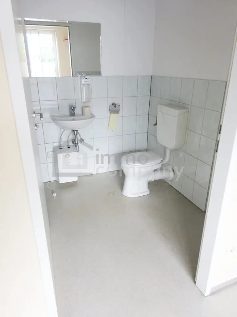 10-Zimmer-Haus kaufen in Gmünd – 280 m², € 268.000 – Bild 3 von 14