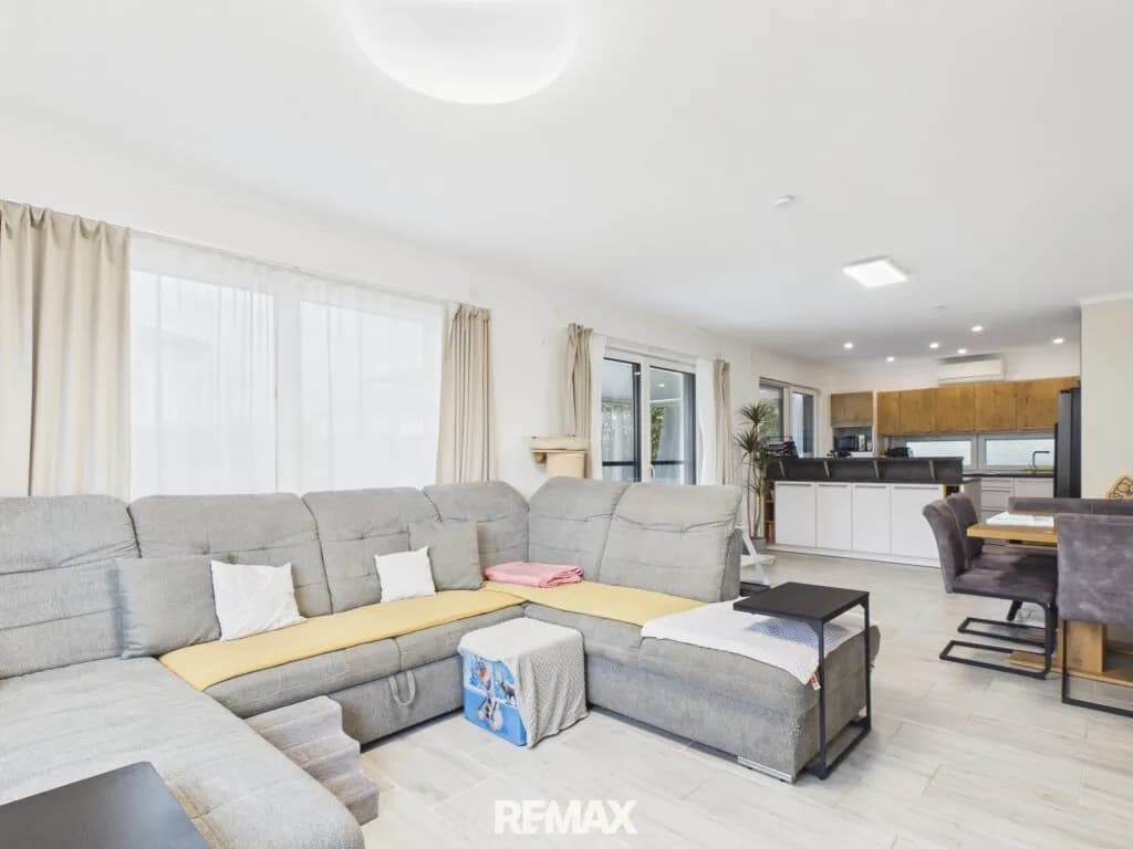 5-Zimmer-Haus kaufen in Baden – 150 m², € 390.000 – Bild 9 von 27
