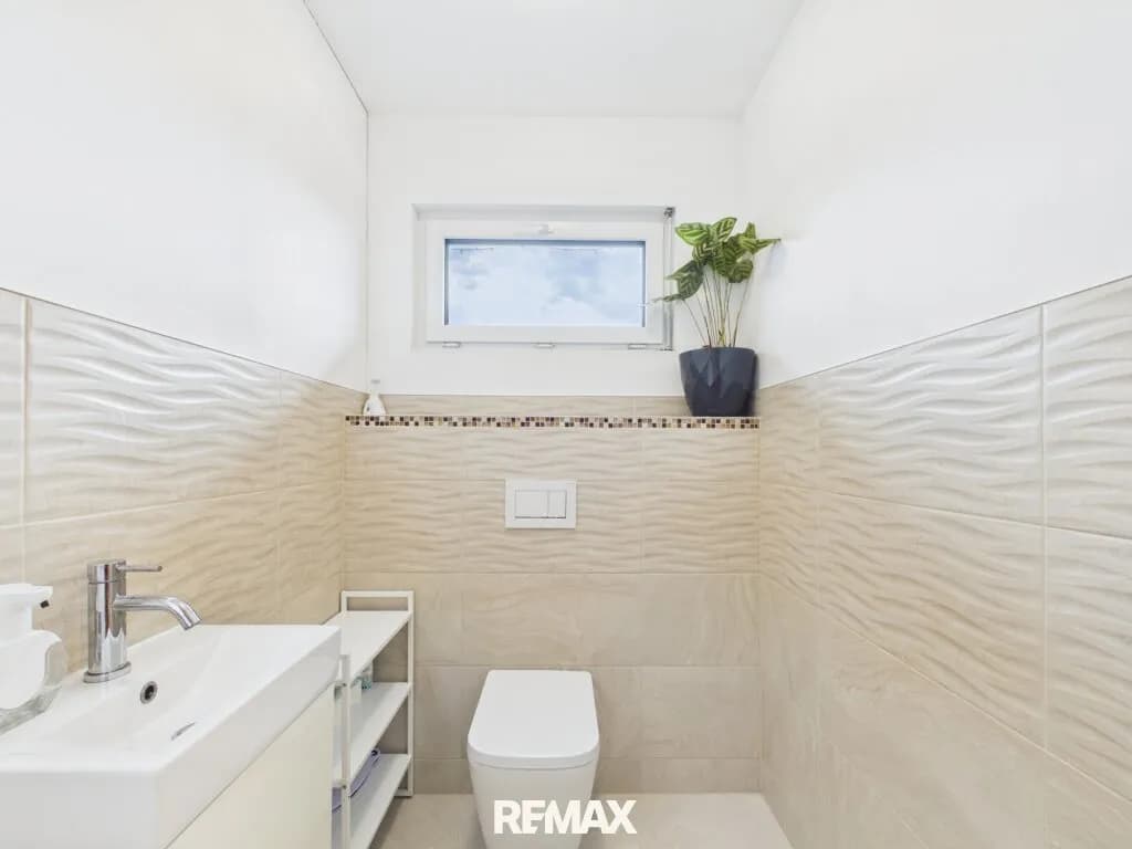 5-Zimmer-Haus kaufen in Baden – 150 m², € 390.000 – Bild 24 von 27
