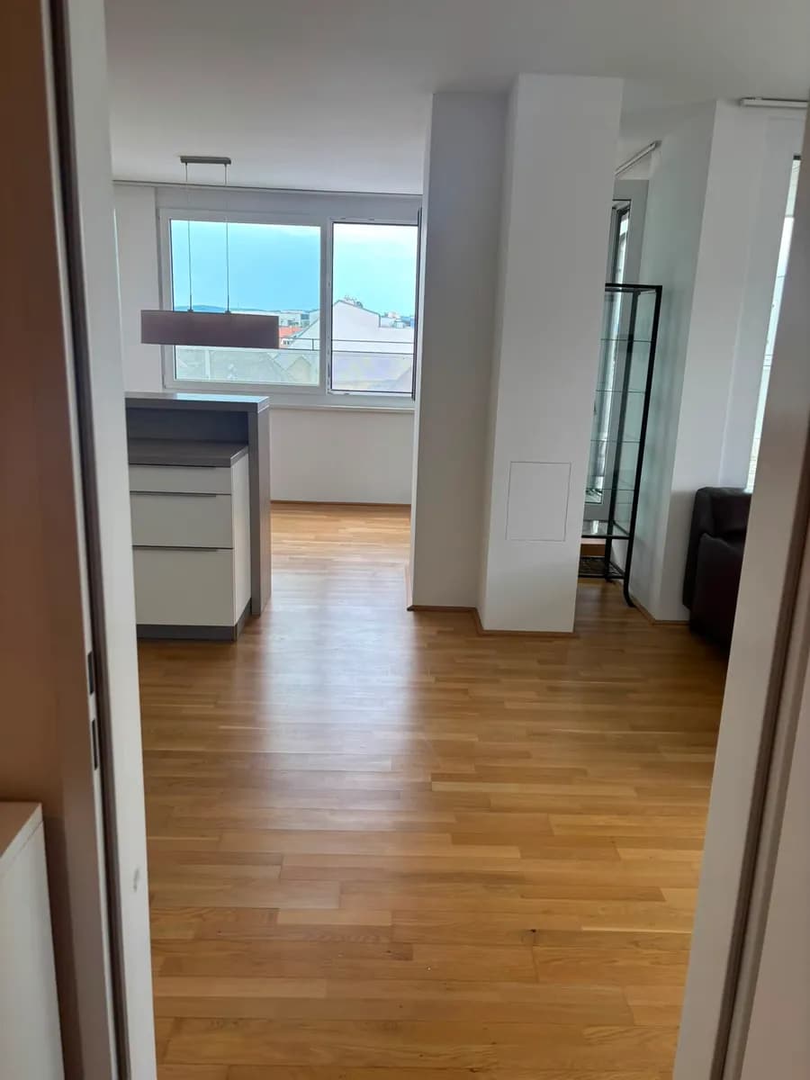 3-Zimmer-Wohnung mieten in Tulln – 90 m², € 1.900 – Bild 18 von 19