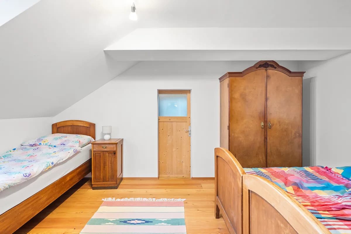 9-Zimmer-Immobilie kaufen in Wiener Neustadt Land – 400 m², € 690.000 – Bild 8 von 12