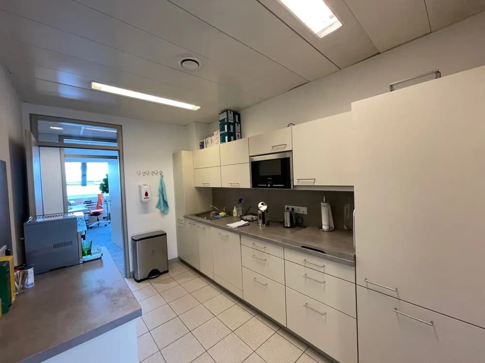 Gewerbeimmobilie mieten in Wien – 327 m², € 17 – Bild 7 von 9