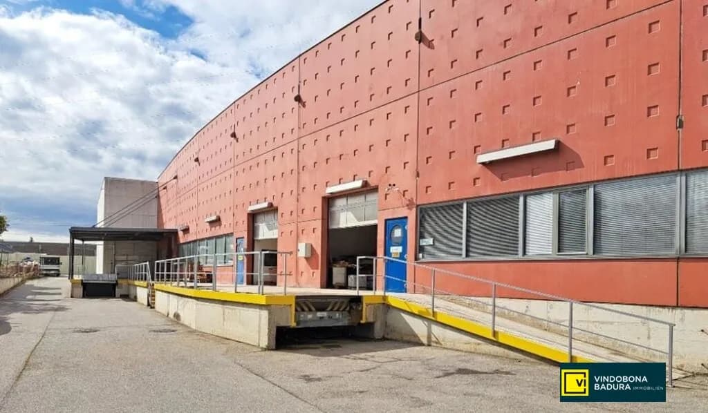 Gewerbeimmobilie mieten in Wien – 636 m², € 7.944 – Bild 2 von 23