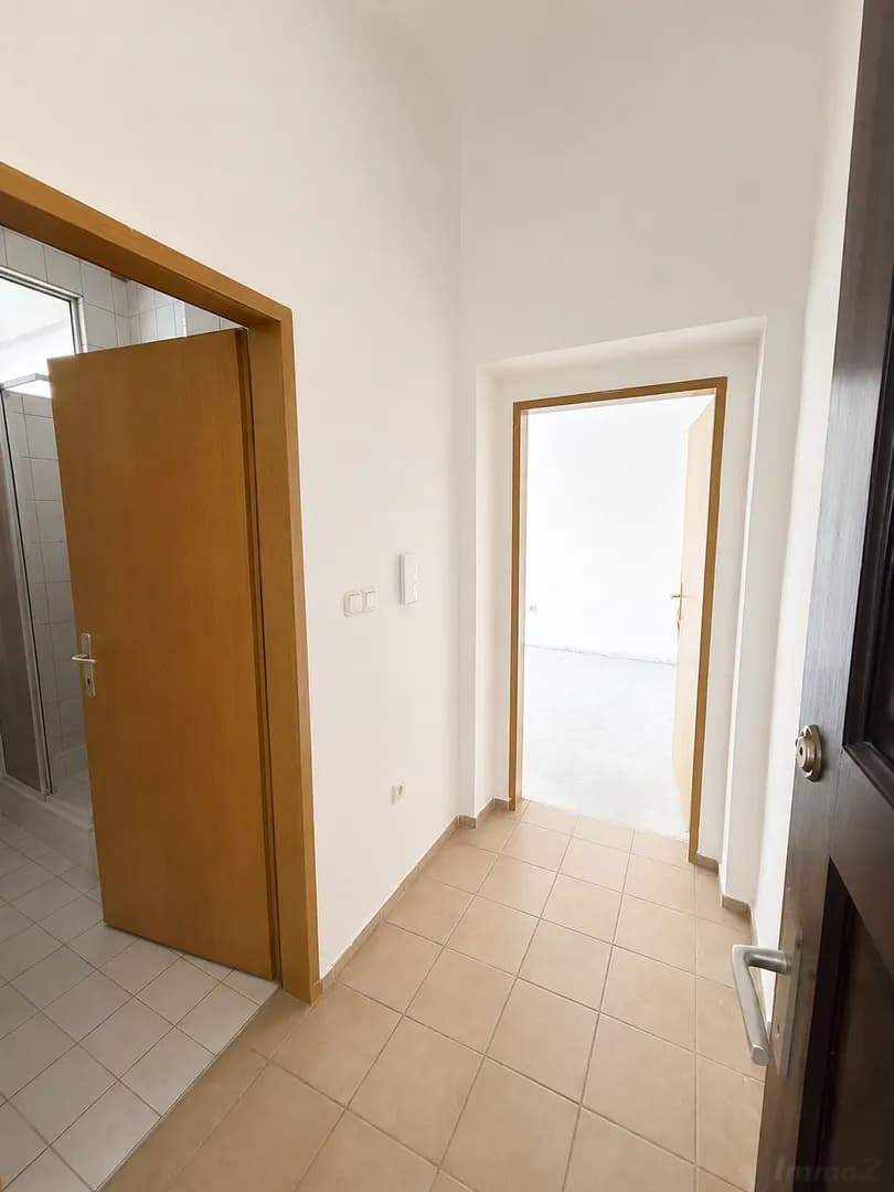 1-Zimmer-Wohnung mieten in Graz – 29,2 m², € 499 – Bild 2 von 9