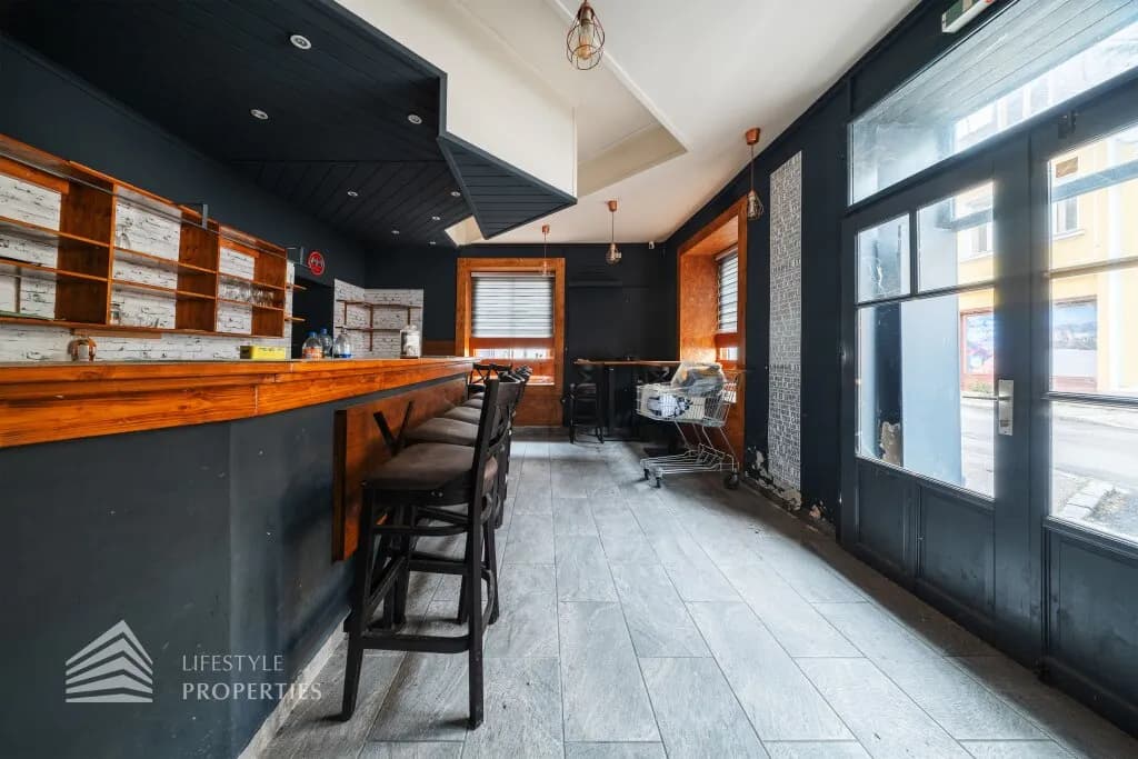 13-Zimmer-Gewerbeimmobilie kaufen in Wiener Neustadt – 625 m², € 790.000 – Bild 5 von 7