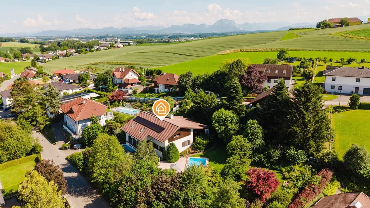 6-Zimmer-Haus kaufen in Vöcklabruck – 149,7 m², € 649.000 – Bild 2 von 21