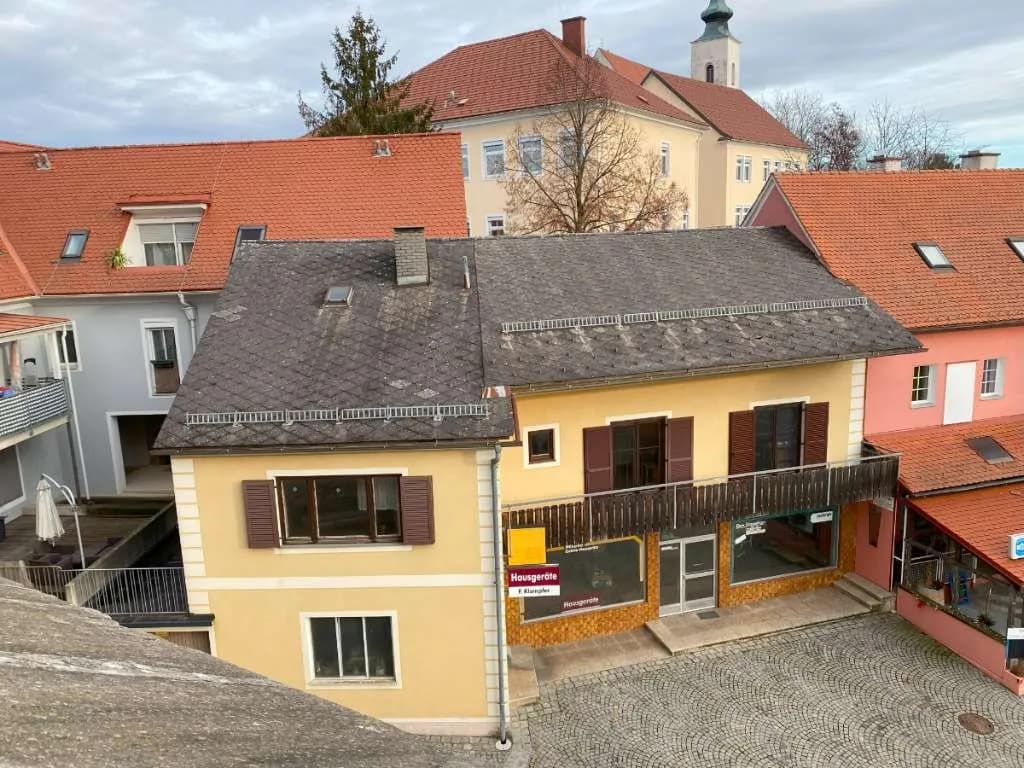 7-Zimmer-Haus kaufen in Südoststeiermark – 259 m², € 159.000 – Bild 3 von 4