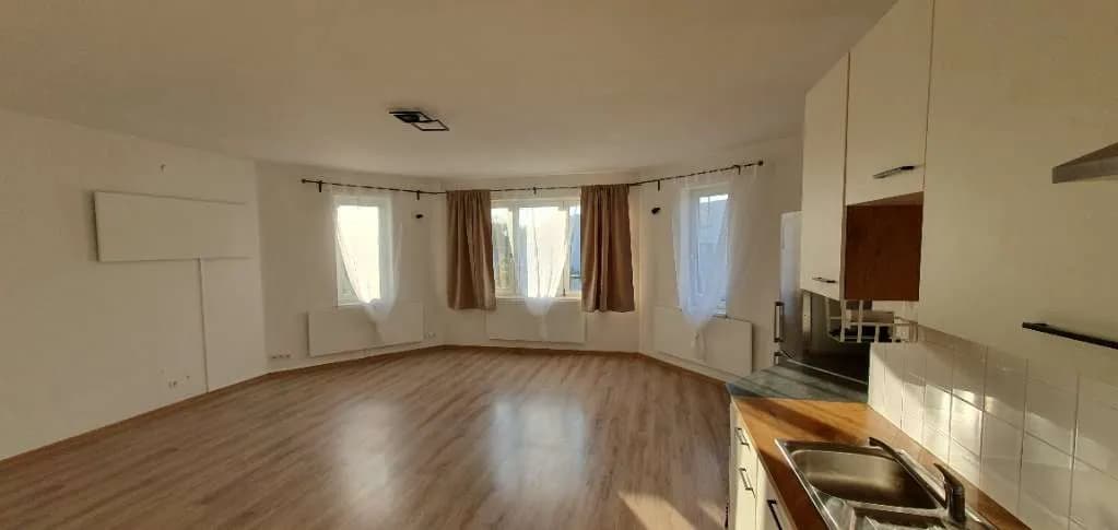 Wohnung mieten in Korneuburg – 81,45 m², € 849 – Bild 3 von 6