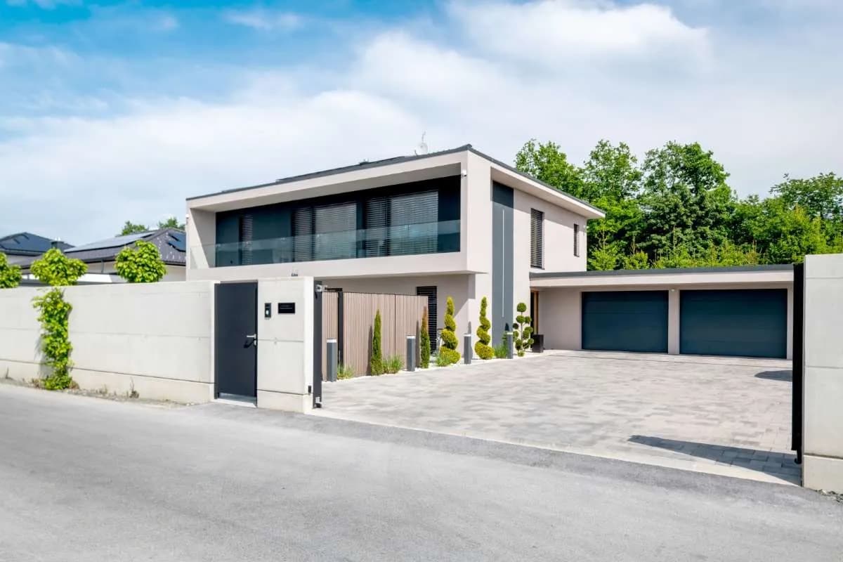 Haus kaufen in Klagenfurt – 251 m², € 1.990.000 – Bild 2 von 19