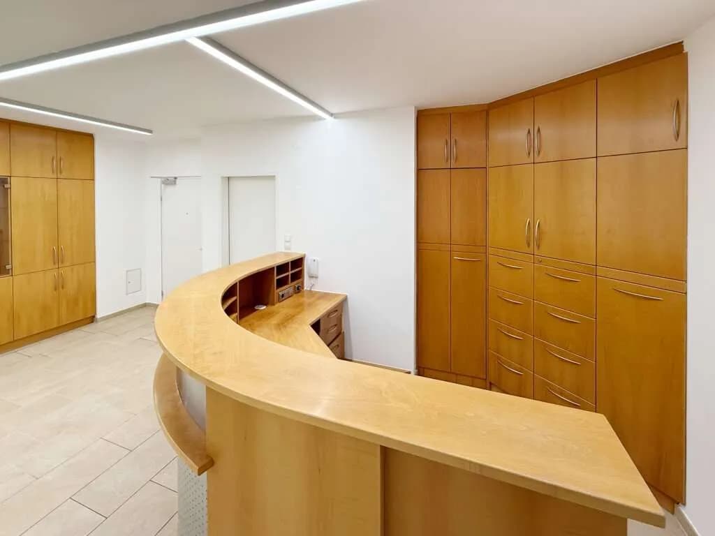 5-Zimmer-Gewerbeimmobilie mieten in Wels – 110 m², € 1.678 – Bild 2 von 16