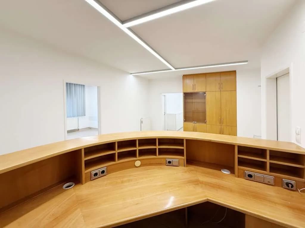 5-Zimmer-Gewerbeimmobilie mieten in Wels – 110 m², € 1.678 – Bild 3 von 16