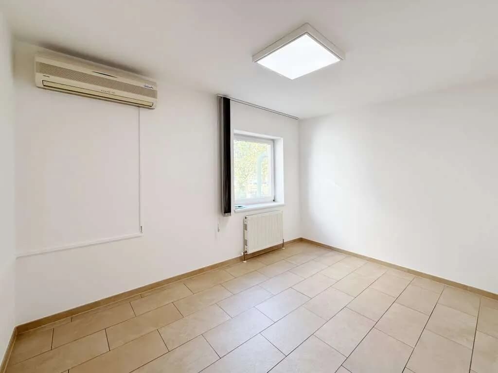 5-Zimmer-Gewerbeimmobilie mieten in Wels – 110 m², € 1.678 – Bild 10 von 16
