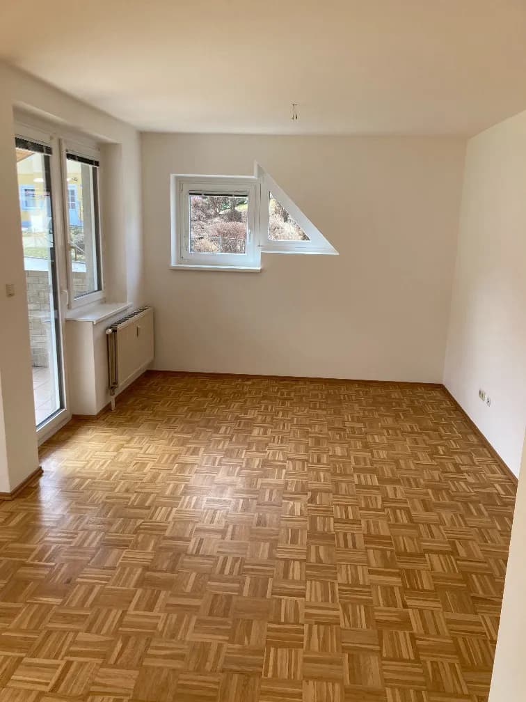 Wohnung mieten in Bruck-Mürzzuschlag – 72,74 m², € 540 – Bild 2 von 8