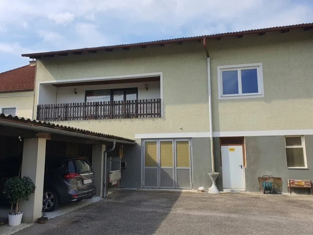 4-Zimmer-Wohnung kaufen in Sankt Pölten Land – 150 m², € 185.000 – Bild 3 von 46