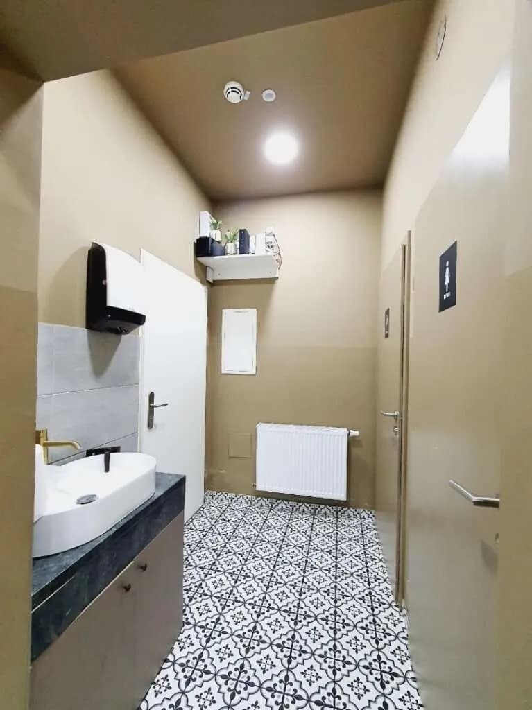 Gewerbeimmobilie mieten in Wien – 91 m², € 2.560 – Bild 13 von 19