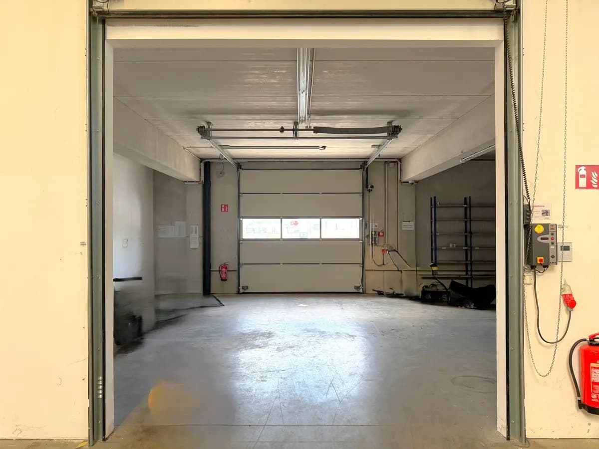Gewerbeimmobilie mieten in Mistelbach – 10 684 m² – Bild 8 von 12