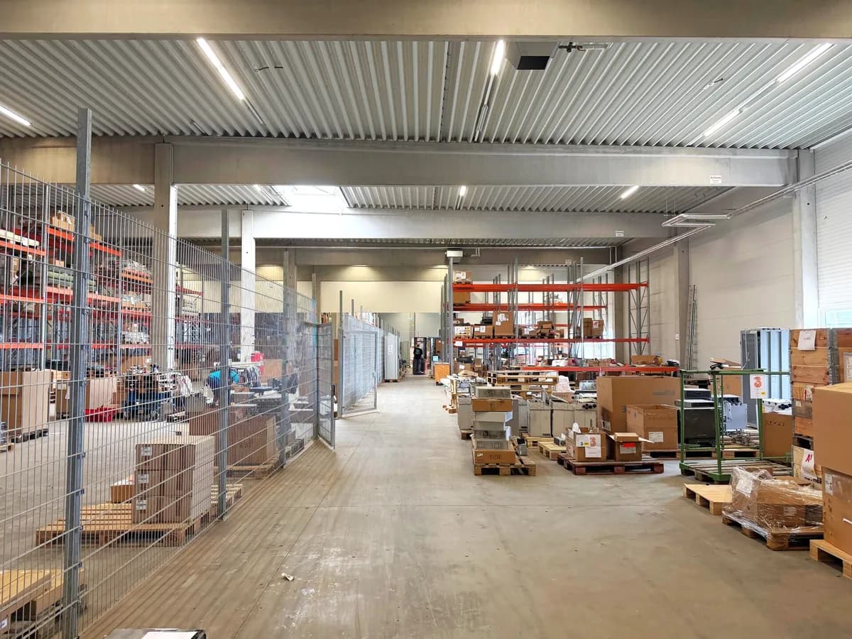 Gewerbeimmobilie mieten in Mistelbach – 5 735 m², € 7 – Bild 5 von 12