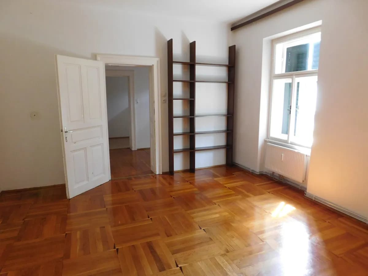 6-Zimmer-Wohnung mieten in Graz – 165 m², € 1.300 – Bild 6 von 15