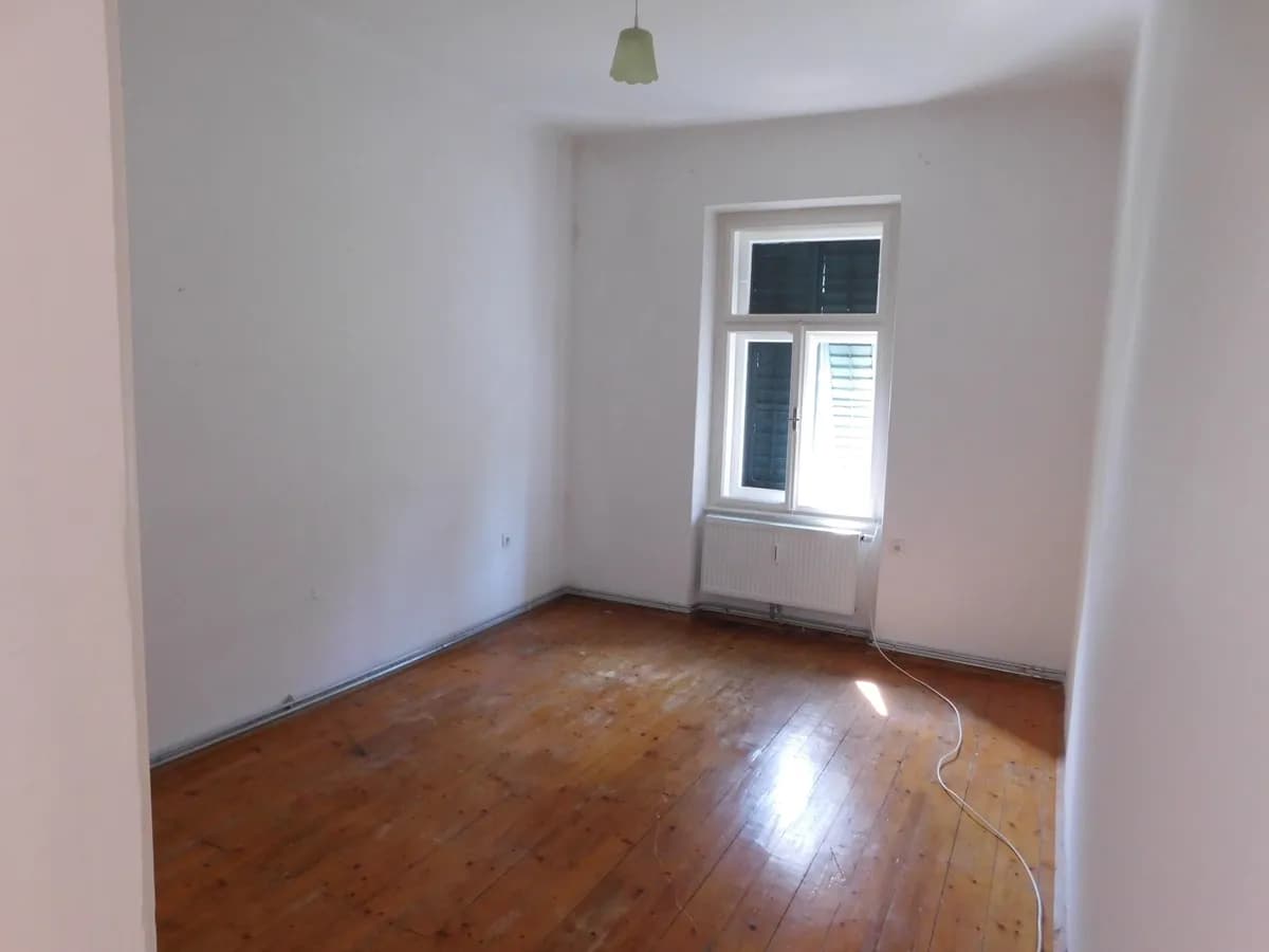 6-Zimmer-Wohnung mieten in Graz – 165 m², € 1.300 – Bild 9 von 15