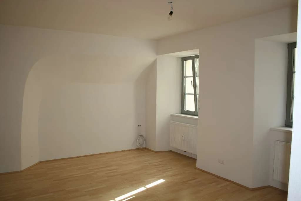 3-Zimmer-Gewerbeimmobilie mieten in Kufstein – 76 m², € 1.003 – Bild 4 von 4