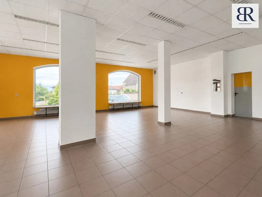 Gewerbeimmobilie mieten in Salzburg-Umgebung – 233 m², € 2.447 – Bild 3 von 5