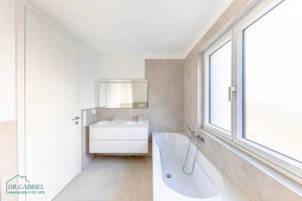 5-Zimmer-Haus mieten in Wien – 147 m², € 4.400 – Bild 13 von 17
