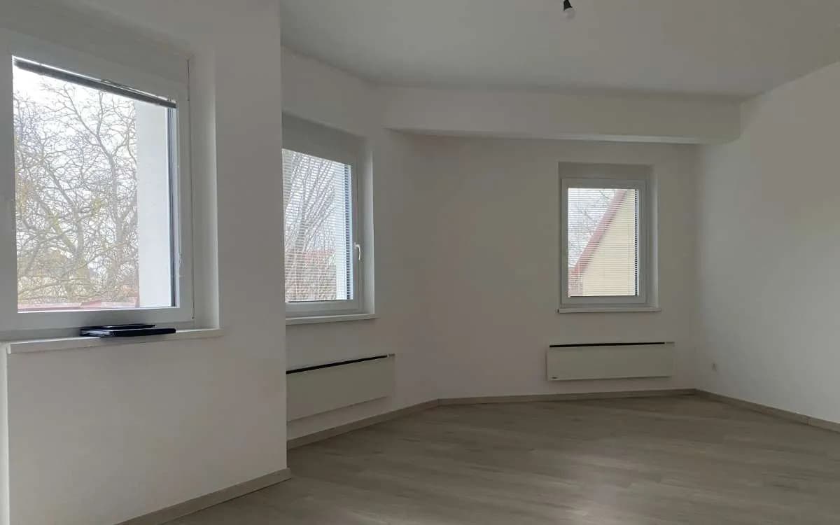 3-Zimmer-Wohnung mieten in Oberpullendorf – 70,88 m², € 548 – Bild 3 von 5