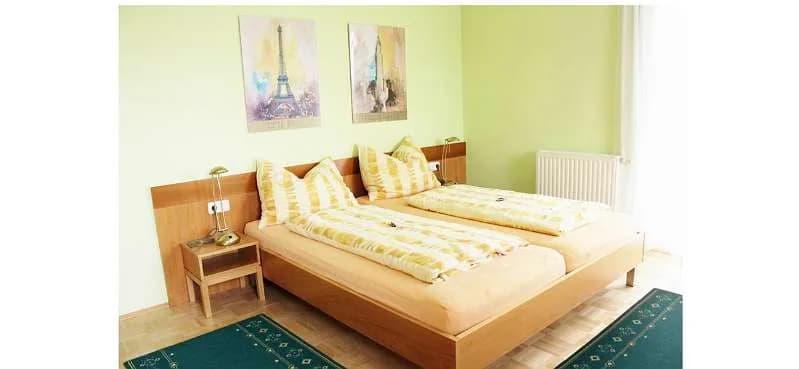 15-Zimmer-Gewerbeimmobilie mieten in Ried im Innkreis – 300 m², € 2.500 – Bild 5 von 6