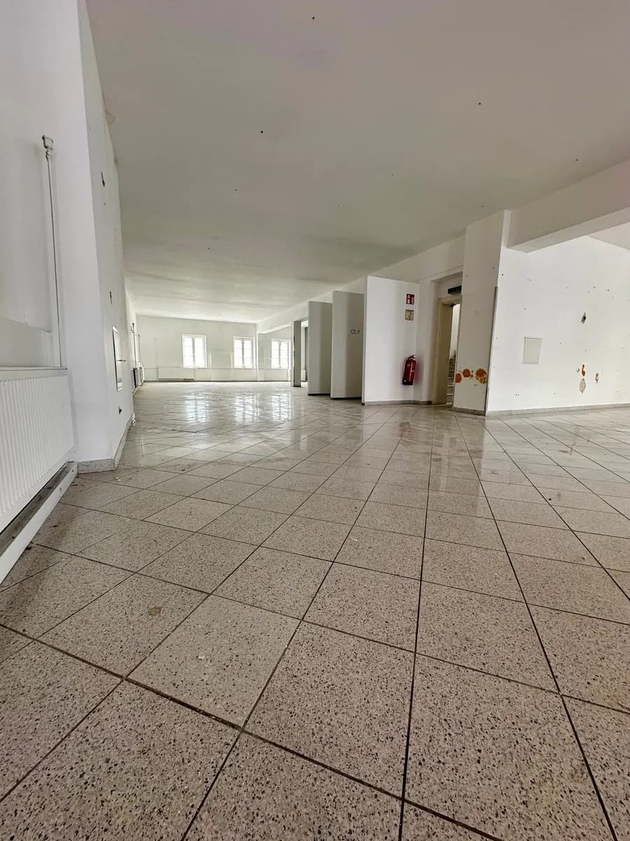 Gewerbeimmobilie mieten in Weiz – 300 m², € 3.100 – Bild 6 von 11