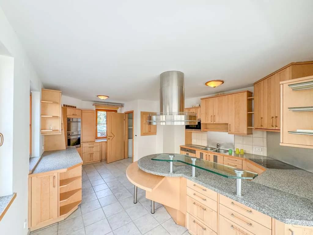 7-Zimmer-Haus kaufen in Korneuburg – 301,01 m², € 1.549.000 – Bild 9 von 21