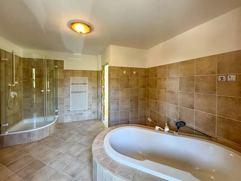 7-Zimmer-Haus kaufen in Korneuburg – 301,01 m², € 1.549.000 – Bild 16 von 21